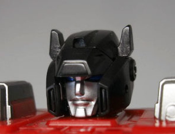 Takara Tomy Transformers Master Piece MP 12 Lambor Sideswipe Head Mold Close Up (1 of 1)